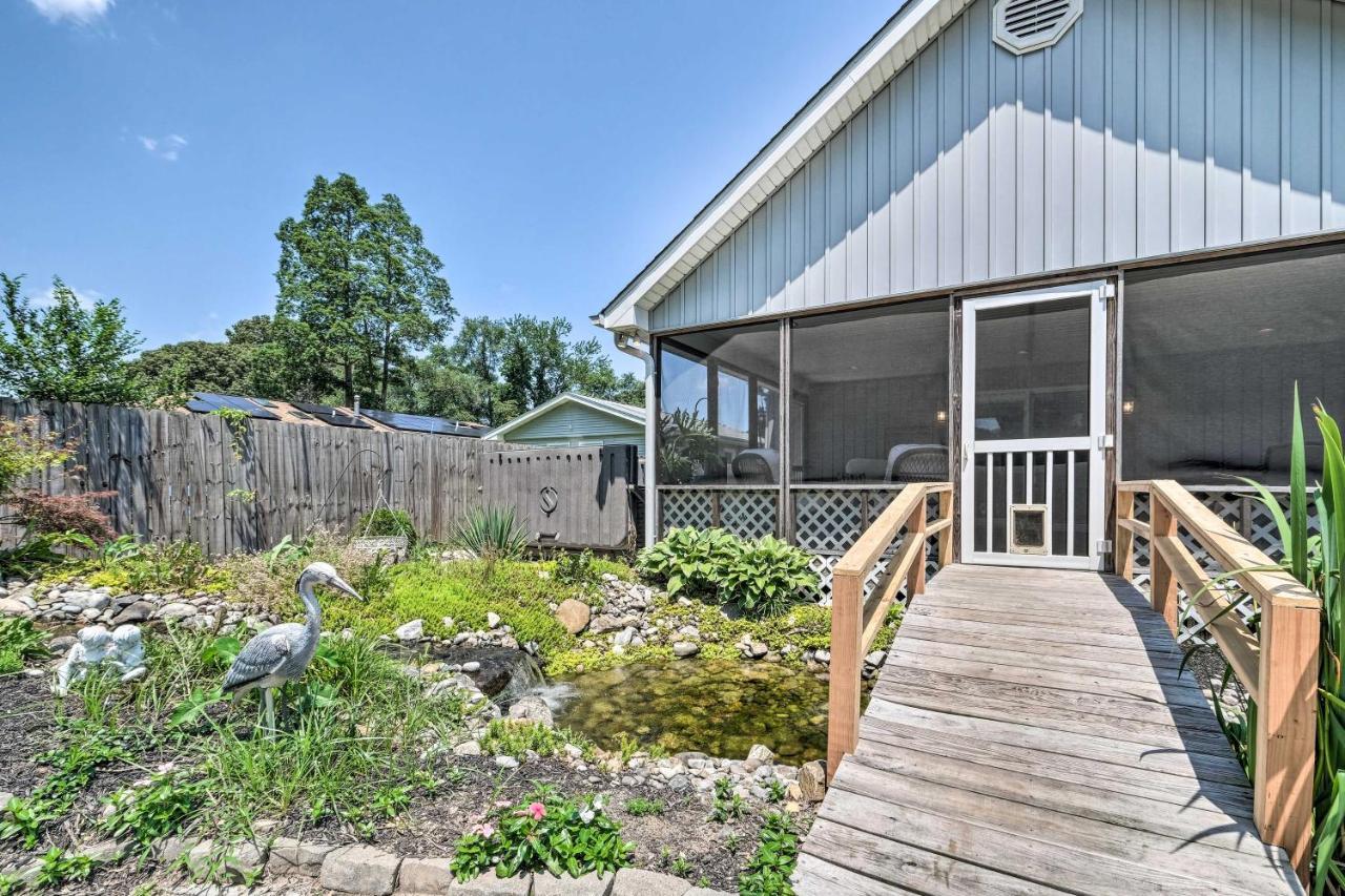 Villa Idyllic Pasadena Retreat With Garden And Hot Tub! à Glen Burnie Extérieur photo